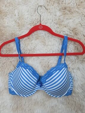 Intimate Classics Striped Lace Underwire Bra Blue White 38D Padded